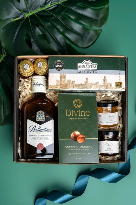 Zestaw prezentowy w kartoniku dla niego Szmaragdowy Toast, zestaw prezentowy dla szefa, upominek w kartoniku, zestaw z whisky,  prezent dla niego, prezent dla męża, zestaw prezentowy  w podziękowaniu