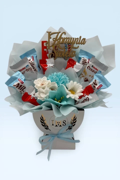 Błękitny Kielich Komunijny, komunia, prezent dla chłopca, zestaw słodyczy w kielichu, komunijny zestaw dla chłopca, flowerbox komunia