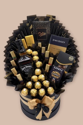 Black &amp; Gold Reserve, zestaw dla mężczyzny, elegancki prezent dla szefa, prestiżowy upominek, elegancki prezent z whisky