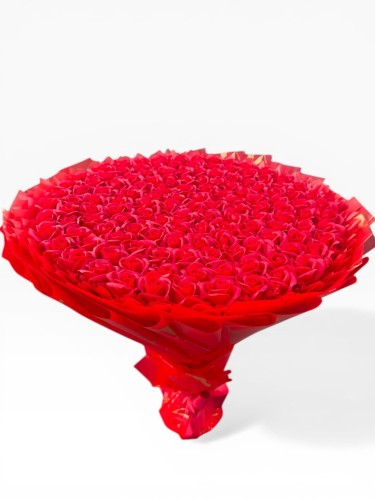 Bukiet Mydlany „Płomienne wyznanie 130 Róż” – spektakularny symbol głębokiego uczucia