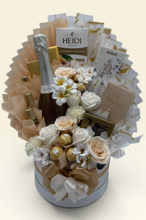 Beige Gold Prestige – Luksusowy Box z Prosecco i Słodyczami Premium