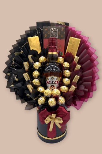 Chivas Royal Burgundy – Ekskluzywny Grand Box z Whisky Chivas Regal i Czekoladą