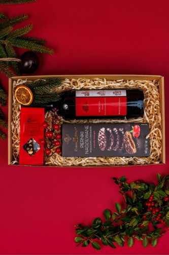 świąteczny zestaw prezentowy w kartoniku z winem włoskim, włoska elegancja