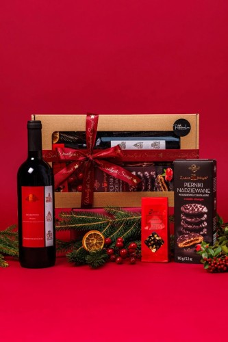 świąteczny zestaw prezentowy w kartoniku z winem włoskim, włoska elegancja